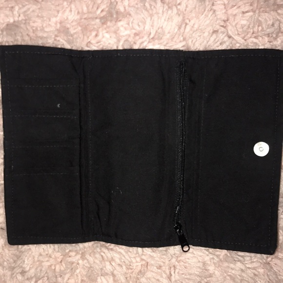 Wallet - Picture 4 of 4